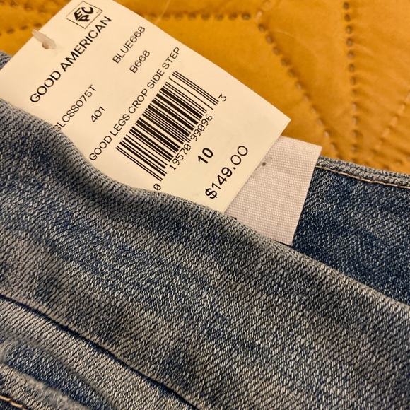 Good American Good Legs Crop jeans - Picture 4 of 5